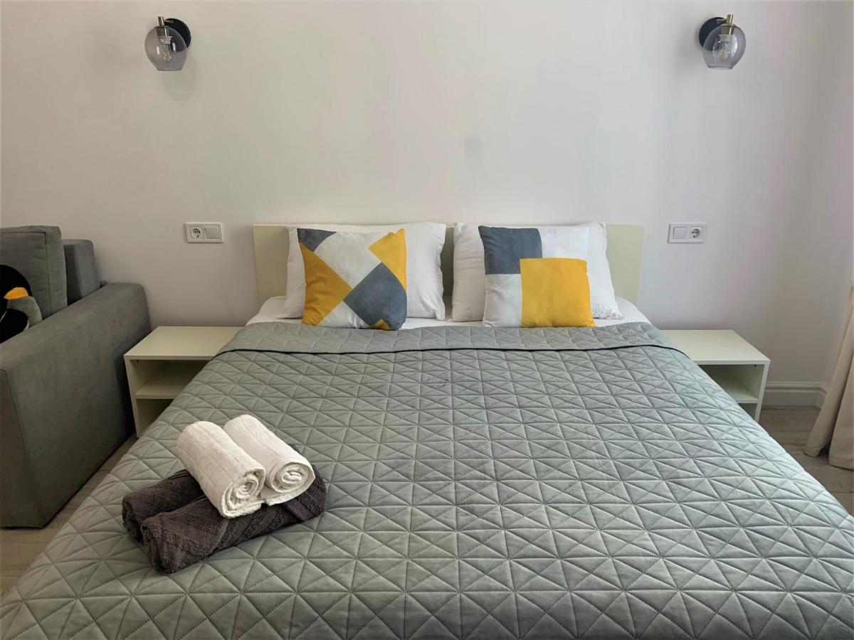 Iris Apartment On Popovich Lviv Dış mekan fotoğraf